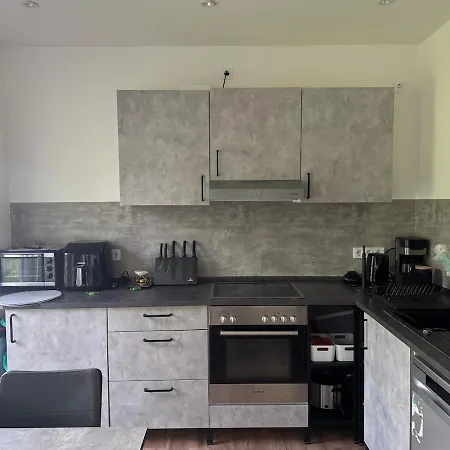 Beautiful 3-room In Lejlighed Lohmar